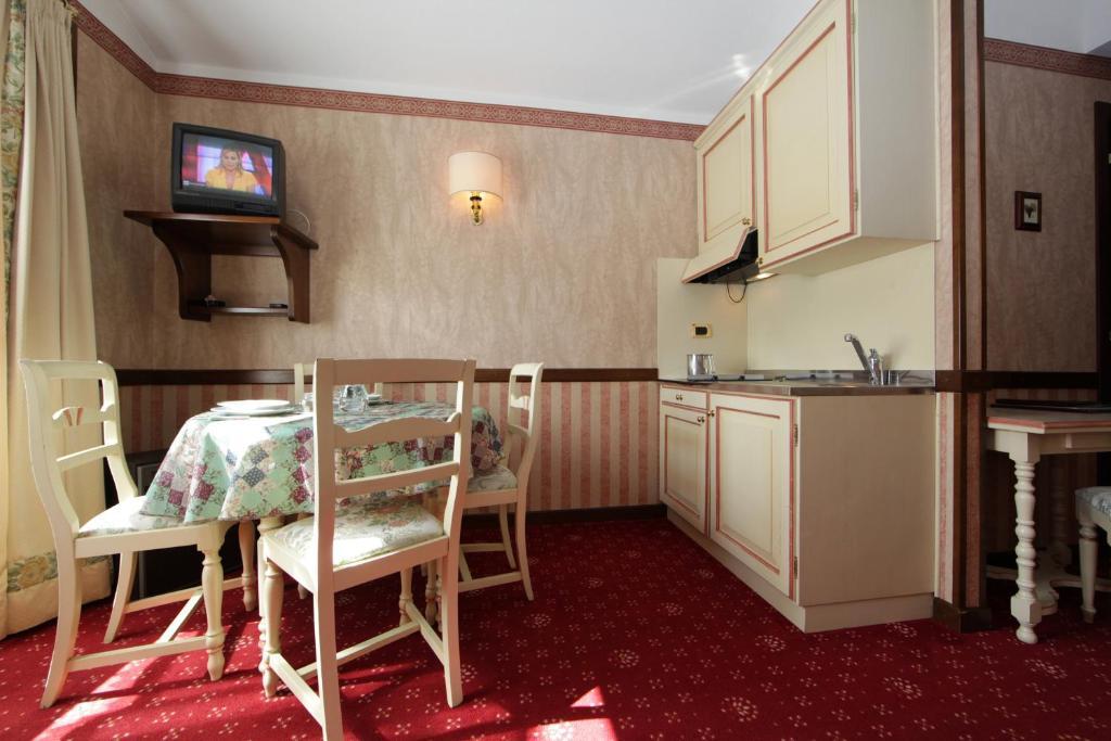 Hotel Petit Prince Antagnod Chambre photo