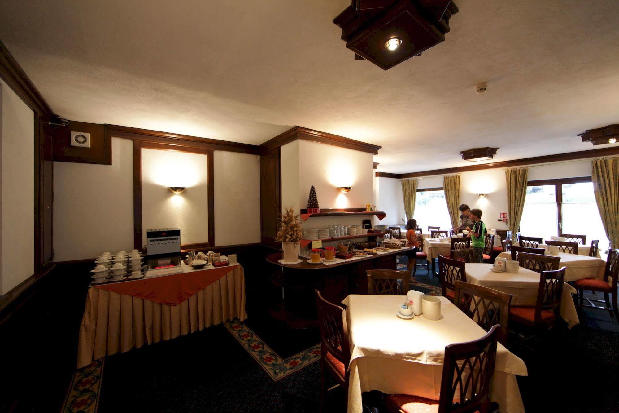 Hotel Petit Prince Antagnod Extérieur photo